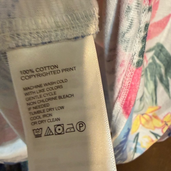 Tommy Bahama Floral 3/4 Sleeve Top Women’s Relaxed Fit Tropical Print XL - Picture 3 of 3